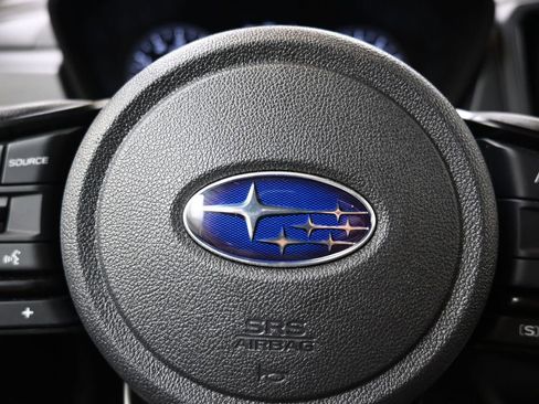Used 2025 Subaru Forester Premium AWD/4WD image 28