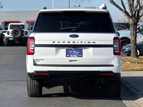 Certified 2024 Ford Expedition Limited image 7