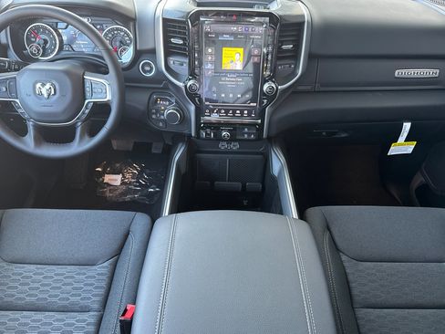 New 2026 RAM 1500 4x4 Crew Cab image 12