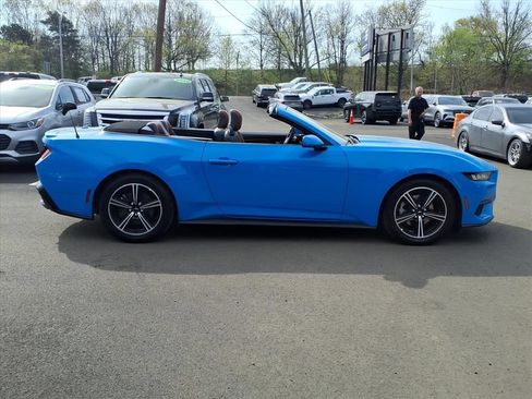 Used 2024 Ford Mustang Premium RWD image 19