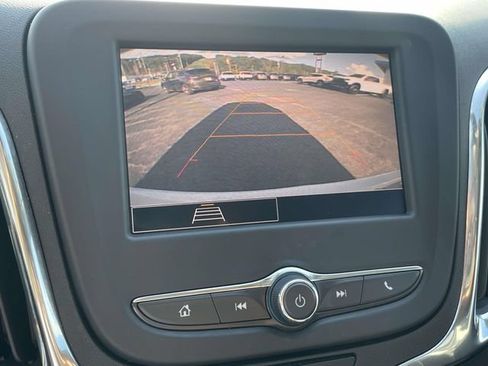 Certified 2023 Chevrolet Equinox LT FWD image 17