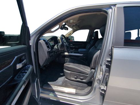 Used 2019 RAM 2500 Laramie AWD/4WD image 10
