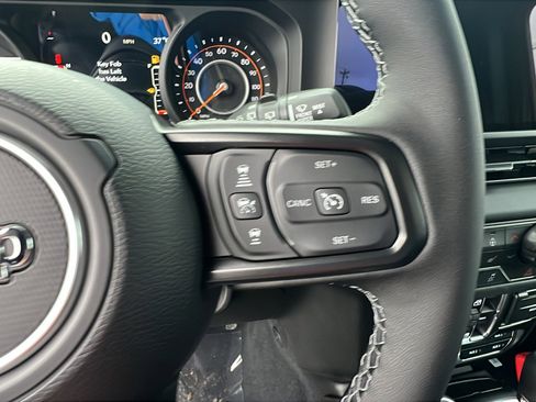 New 2026 Jeep Wrangler Unlimited Rubicon image 23