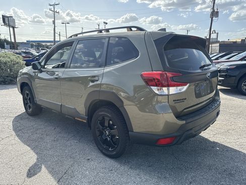 Used 2022 Subaru Forester Wilderness w/ Wilderness Package AWD/4WD image 5