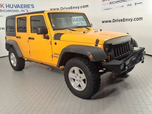 Used 2012 Jeep Wrangler Unlimited Sport AWD/4WD image 3