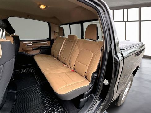 Used 2019 RAM 1500 Big Horn AWD/4WD image 29