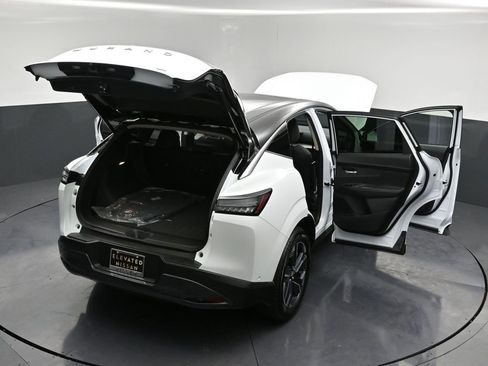 Certified 2025 Nissan Murano SL image 36