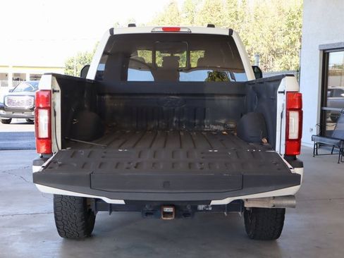 Used 2022 Ford F250 Lariat w/ Black Appearance Package image 49