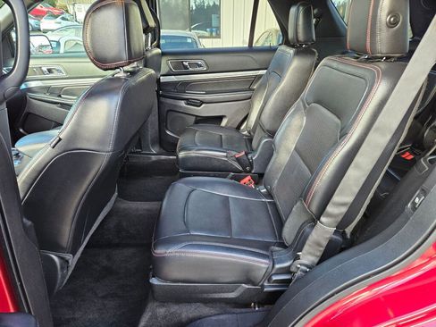 Used 2016 Ford Explorer Sport image 22