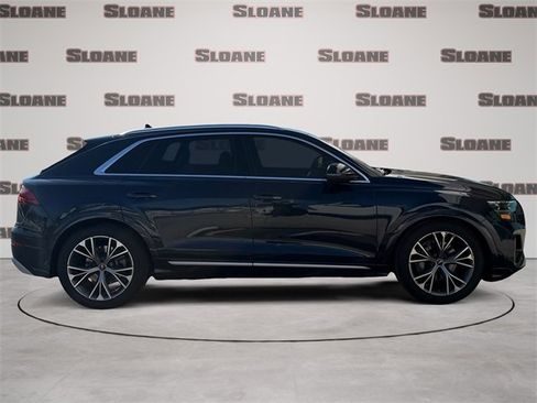 Used 2024 Audi Q8 Prestige image 6