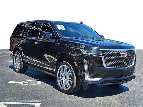 Used 2021 Cadillac Escalade Premium Luxury w/ Driver Assist Tech Package image 22
