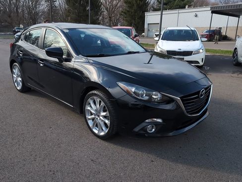 Used 2016 MAZDA MAZDA3 s Touring image 2