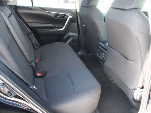 Certified 2025 Toyota RAV4 LE image 16