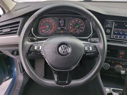 Used 2020 Volkswagen Jetta SE w/ SE Cold Weather Package image 23