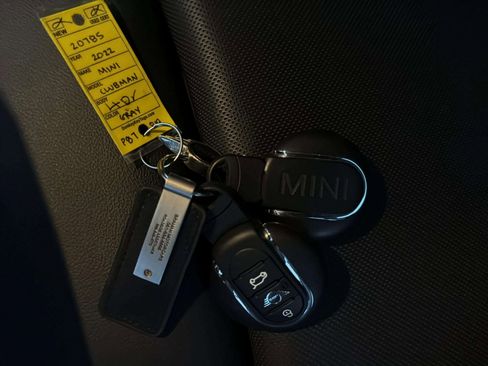 Used 2022 MINI Cooper Clubman S image 17