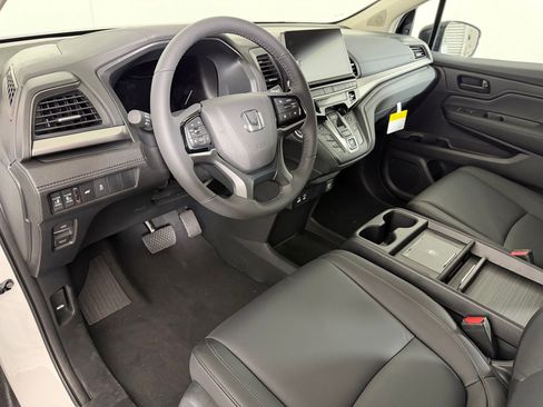 New 2026 Honda Odyssey EX-L image 3
