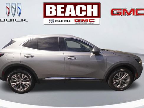 Used 2025 Hyundai Palisade Calligraphy FWD image 2