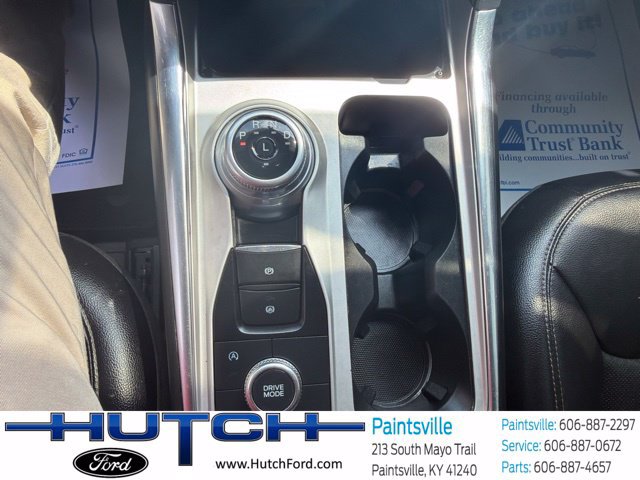 Used 2021 Ford Explorer Limited w/ Equipment Group 301A AWD/4WD image 38