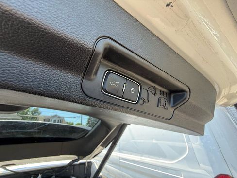 Used 2020 Ford Explorer ST w/ ST Street Pack AWD/4WD image 30