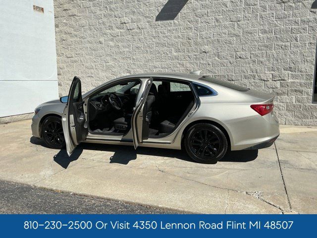 Used 2016 Chevrolet Malibu LT FWD image 12