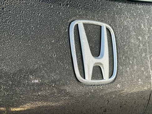 Used 2025 Honda HR-V LX image 10