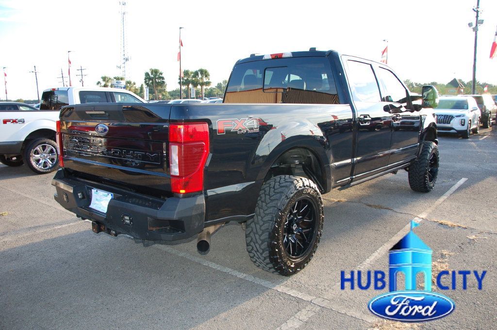 Used 2021 Ford F250 Lariat w/ Lariat Ultimate Package AWD/4WD image 5