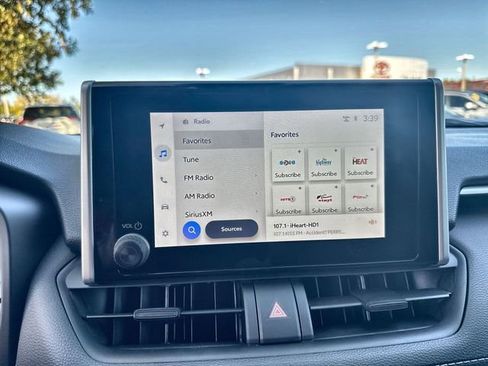 Used 2023 Toyota RAV4 XLE image 25