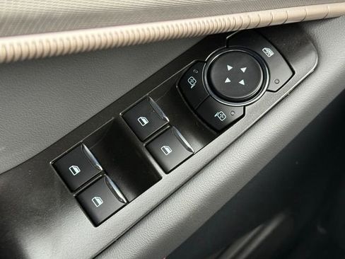 New 2026 Ford Explorer Active w/ Active Comfort Package image 24