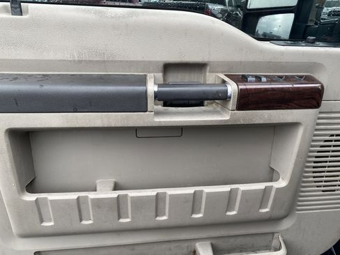 Used 2008 Ford F350 4x4 Crew Cab Super Duty image 21