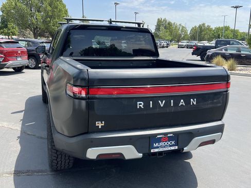 Used 2022 Rivian R1T Adventure AWD/4WD image 10
