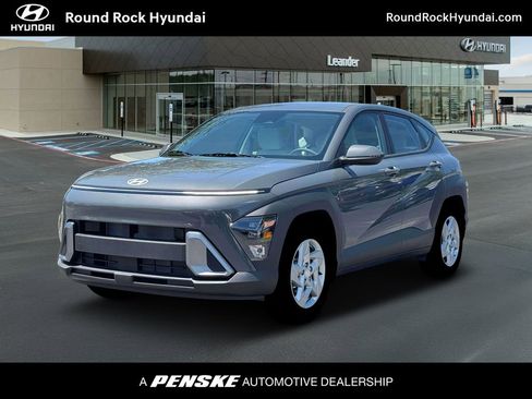 New 2026 Hyundai Kona SE image 1