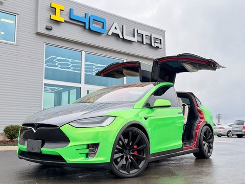 Used 2020 Tesla Model X Performance image 1
