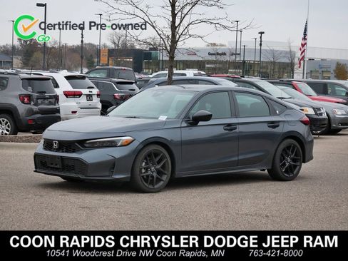 Used 2025 Honda Civic Sport image 1