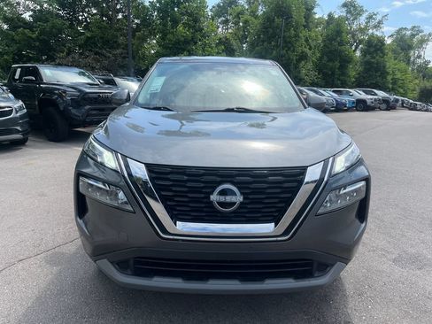 Used 2023 Nissan Rogue SV AWD/4WD image 34