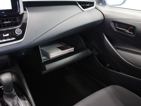 Used 2026 Toyota Corolla LE FWD image 21