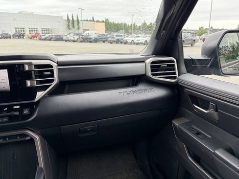Used 2025 Toyota Tundra SR5 AWD/4WD image 20