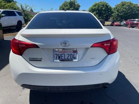 Used 2017 Toyota Corolla SE 50th Anniversary FWD image 5