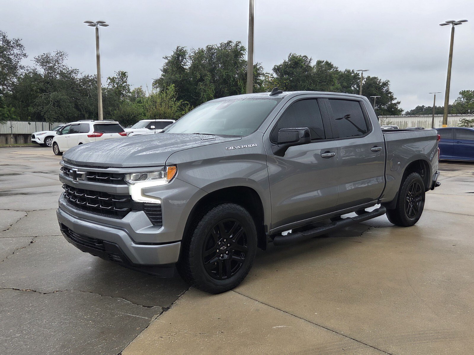 Used 2026 Chevrolet Silverado 1500 RST w/ RST Select Package RWD image 3