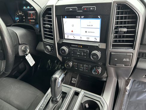 Used 2018 Ford F150 XLT w/ Equipment Group 302A Luxury AWD/4WD image 43