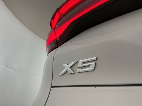Certified 2023 BMW X5 xDrive40i w/ Premium Package image 31