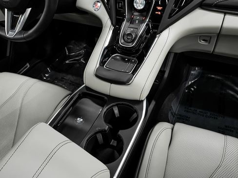 Certified 2025 Acura RDX SH-AWD w/ Advance Package image 18