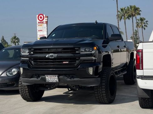 Used 2017 Chevrolet Silverado 1500 LTZ Z71 w/ LTZ Plus Package image 3