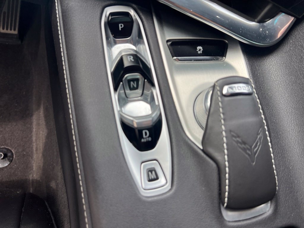 Used 2020 Chevrolet Corvette Stingray Coupe w/ 1LT RWD image 25
