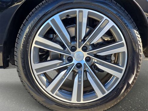 Certified 2024 Land Rover Range Rover Long Wheelbase Autobiography image 35