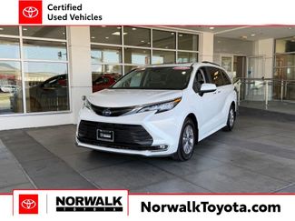Certified 2023 Toyota Sienna XLE AWD/4WD video 1