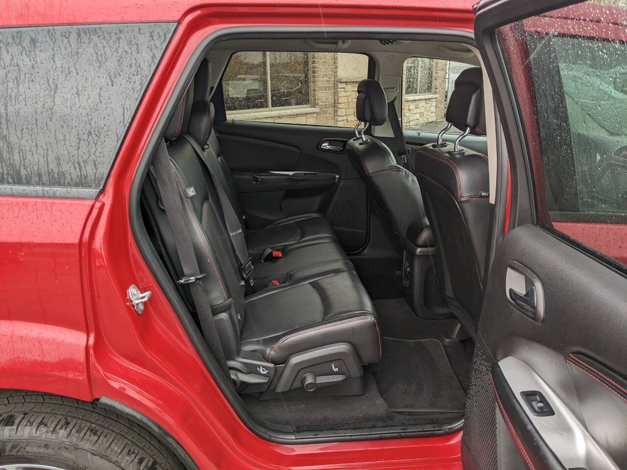Used 2017 Dodge Journey GT w/ Driver Convenience Group FWD image 16