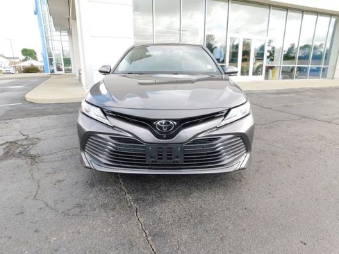 Used 2018 Toyota Camry XLE w/ Audio Package FWD image 8