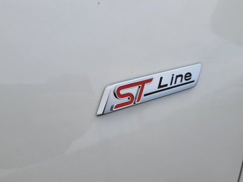 Used 2024 Ford Escape ST-Line w/ Equipment Group 301A image 18