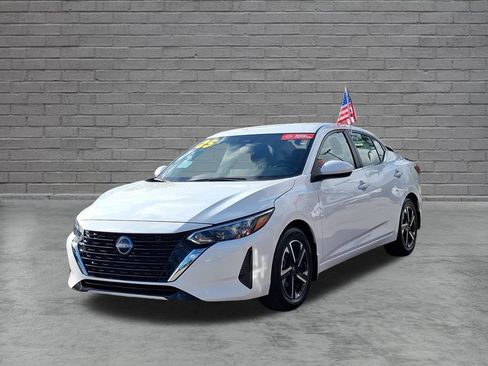Used 2025 Nissan Sentra SV w/ All-Weather Package FWD image 4