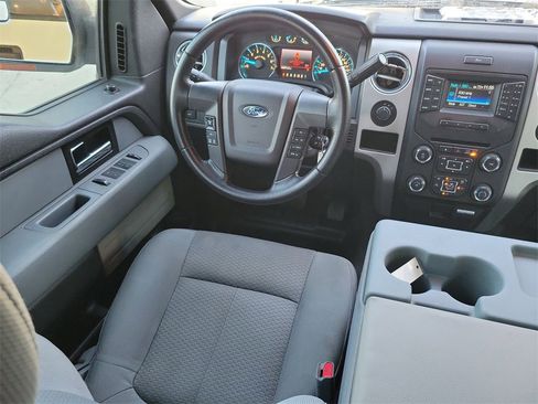 Used 2014 Ford F150 XLT w/ XLT Convenience Package image 10